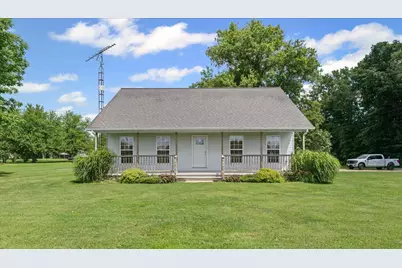 21 County Road 1200 N, Neoga, IL 62447 - Photo 1