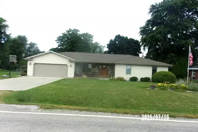 1617 N 2000 E Road, Watseka, IL 60970 - Photo 1