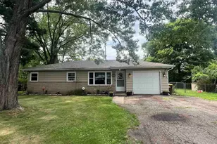 8212 Cameo Dr, Machesney Park, IL 61115 - Photo 1