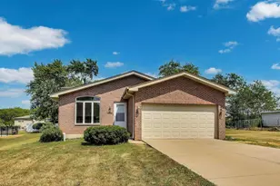 25651 S Middle Point Ave, Monee, IL 60449 - Photo 1