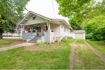 102 E Front Street, Mount Morris, IL 61054 - Photo 1