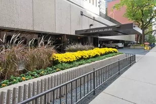 200 E Delaware Pl, Chicago, IL 60611 - Photo 1