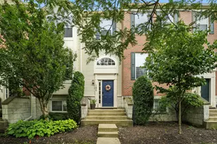 186 Willow Blvd, Willow Springs, IL 60480 - Photo 1