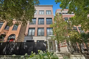 2848 N Burling St, Chicago, IL 60657 - Photo 1