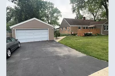 201 S Roy Avenue, Northlake, IL 60164 - Photo 1