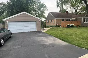 201 S Roy Ave, Northlake, IL 60164 - Photo 1