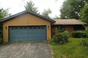 3430 Treadway Ct, Rockford, IL 61103 - Photo 1