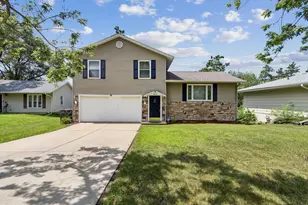 3113 Bavarian Ln, Rockford, IL 61109 - Photo 1