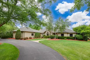 29W354 Beech Ct, West Chicago, IL 60185 - Photo 1