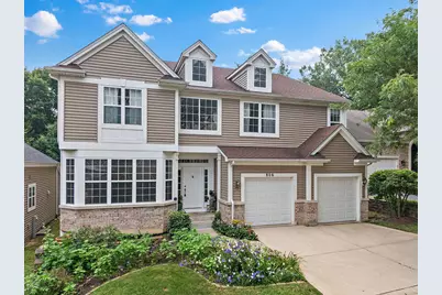 806 Viewpointe Drive, Saint Charles, IL 60174 - Photo 1