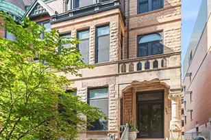 1540 N Dearborn Pkwy, Chicago, IL 60610 - Photo 1