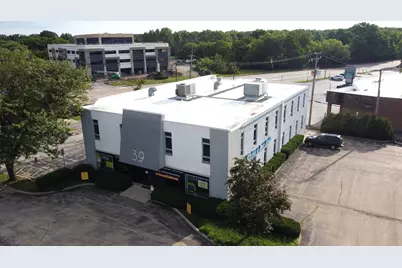 39 S Milwaukee Avenue, Wheeling, IL 60090 - Photo 1