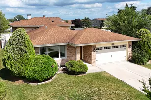 16401 Prairie Dr, Tinley Park, IL 60477 - Photo 1