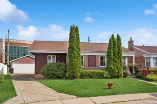 7241 N McVicker Ave, Chicago, IL 60646 - Photo 1