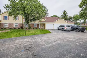 753 Candleridge Ct, Bartlett, IL 60103 - Photo 1
