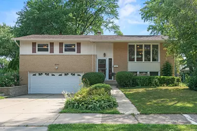 1245 E Plate Drive, Palatine, IL 60074 - Photo 1