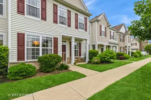 543 Topeka Dr, Grayslake, IL 60030 - Photo 1