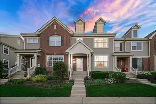 322 S Prospect Ave, Bartlett, IL 60103 - Photo 1