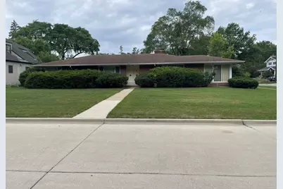 3900 Clausen Avenue, Western Springs, IL 60558 - Photo 1