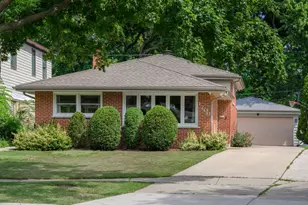 1700 Marvin Pkwy, Park Ridge, IL 60068 - Photo 1