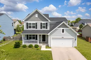 542 Hemmingsen St, Plano, IL 60545 - Photo 1