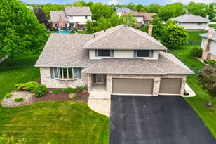 2807 Southwind Dr, New Lenox, IL 60451 - Photo 1