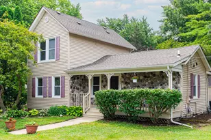 620 Elm St, Maple Park, IL 60151 - Photo 1