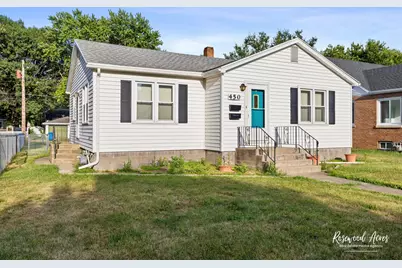 450 S Yates Avenue, Kankakee, IL 60901 - Photo 1