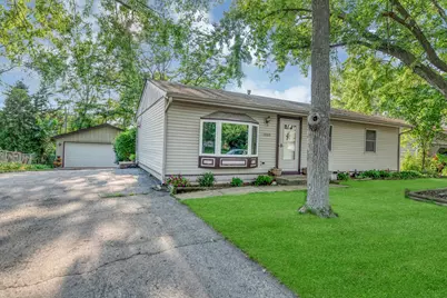 1060 Mark Street, South Elgin, IL 60177 - Photo 1