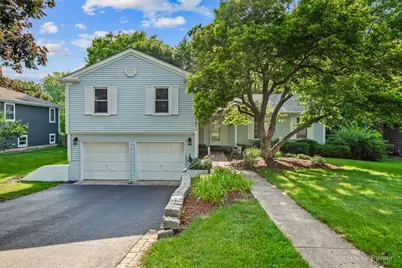 509 S Forest Avenue, Batavia, IL 60510 - Photo 1