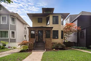 4037 N Hamlin Ave, Chicago, IL 60618 - Photo 1