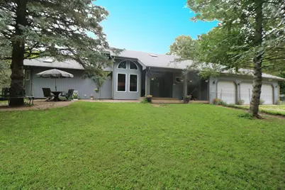 18720 Kishwaukee Valley Road, Marengo, IL 60152 - Photo 1
