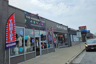 6955 W 111th St, Worth, IL 60482 - Photo 1