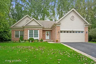 332 Oak Grove Cir, Wauconda, IL 60084 - Photo 1