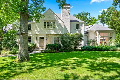 940 Forest Glen Drive W, Winnetka, IL 60093 - Photo 1