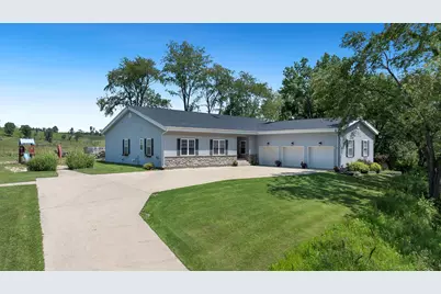 903 Timber Trail Drive, Dixon, IL 61021 - Photo 1