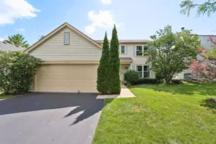 269 Lisk Dr, Hainesville, IL 60030 - Photo 1