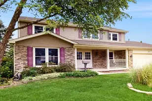 230 W Weathersfield Way, Schaumburg, IL 60193 - Photo 1