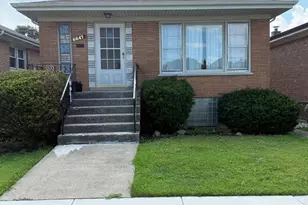 6647 W 59th St, Chicago, IL 60638 - Photo 1