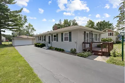 389 Washington Avenue, Hampshire, IL 60140 - Photo 1