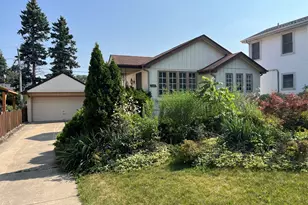 6947 W Jarvis Ave, Niles, IL 60714 - Photo 1