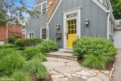 1021 Ridge Court, Evanston, IL 60202 - Photo 1