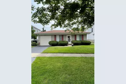 7019 Buckingham Circle, Woodridge, IL 60517 - Photo 1