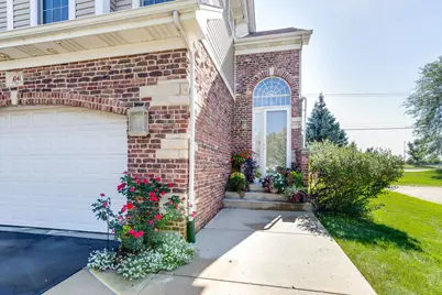 1041 W Bogey Lane, Palatine, IL 60067 - Photo 1