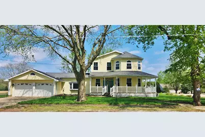 187 W Union Street, Seneca, IL 61360 - Photo 1