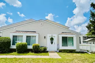 2321 Windsor Ln, Country Club Hills, IL 60478 - Photo 1