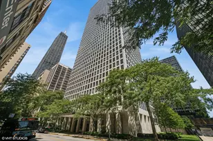 260 E Chestnut St, Chicago, IL 60611 - Photo 1