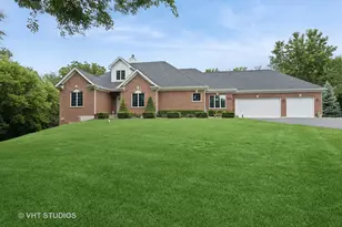 2703 Rondi Ct, Spring Grove, IL 60081 - Photo 1