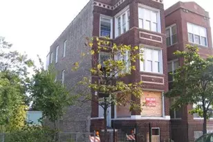 845 N Hamlin Ave, Chicago, IL 60651 - Photo 1