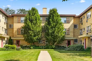 2117 Howard St, Evanston, IL 60202 - Photo 1